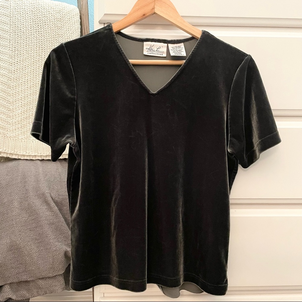 Kathie Lee Collection Velvet Emerald Forest Green Short Sleeve V-Neck Top